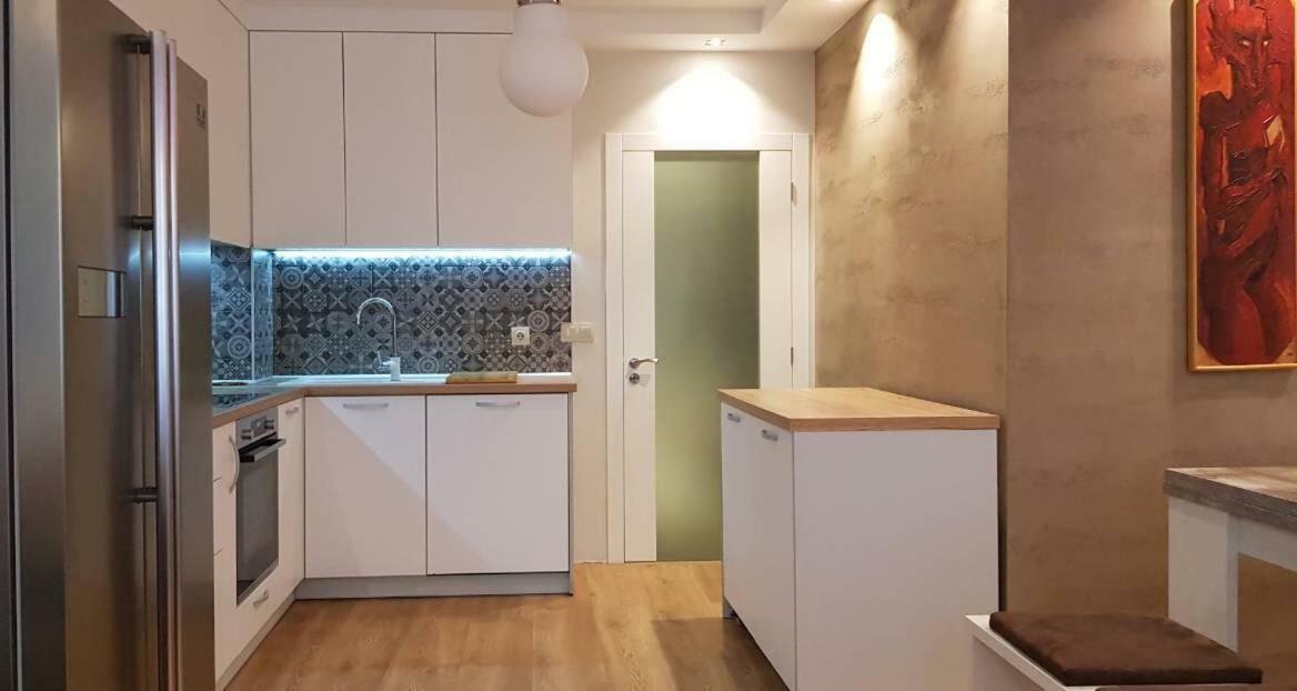 Luxury Apartments In Top City Center Varna 2 Ngoại thất bức ảnh